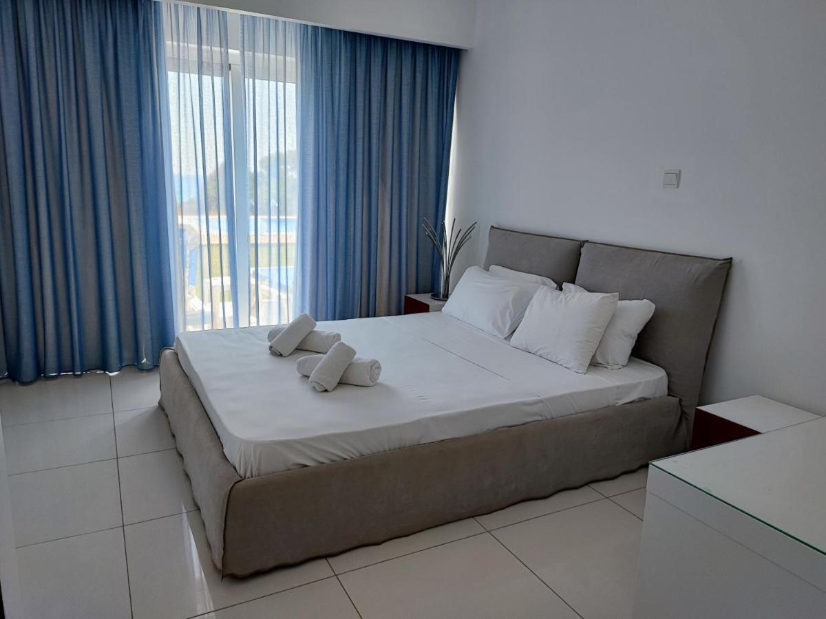 Ocean Suites Luxury Apartments Protaras Eksteriør bilde